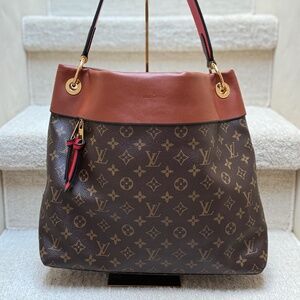 Louis Vuitton Tuileries Hobo Bag in Caramel Brown